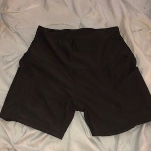 NWOT ODODOS spandex workout shorts